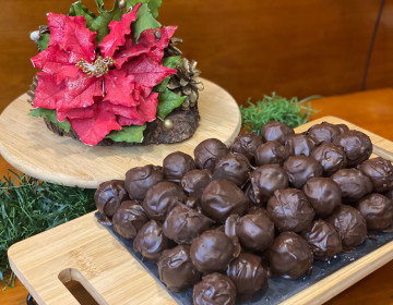 Bolas de coco con chocolate